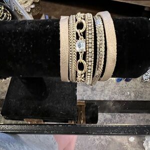 Elegant Gold and Silver Women's Bracelet